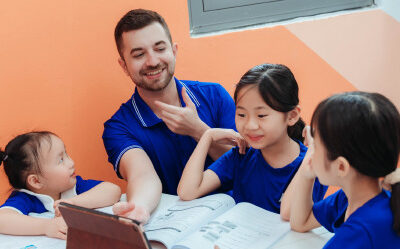Homepage-Section 9-Ảnh học sinh-03 KHOÁ HỌC ANH NGỮ